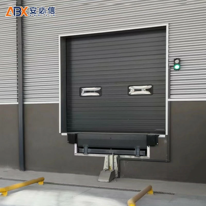 来宾工业滑升门